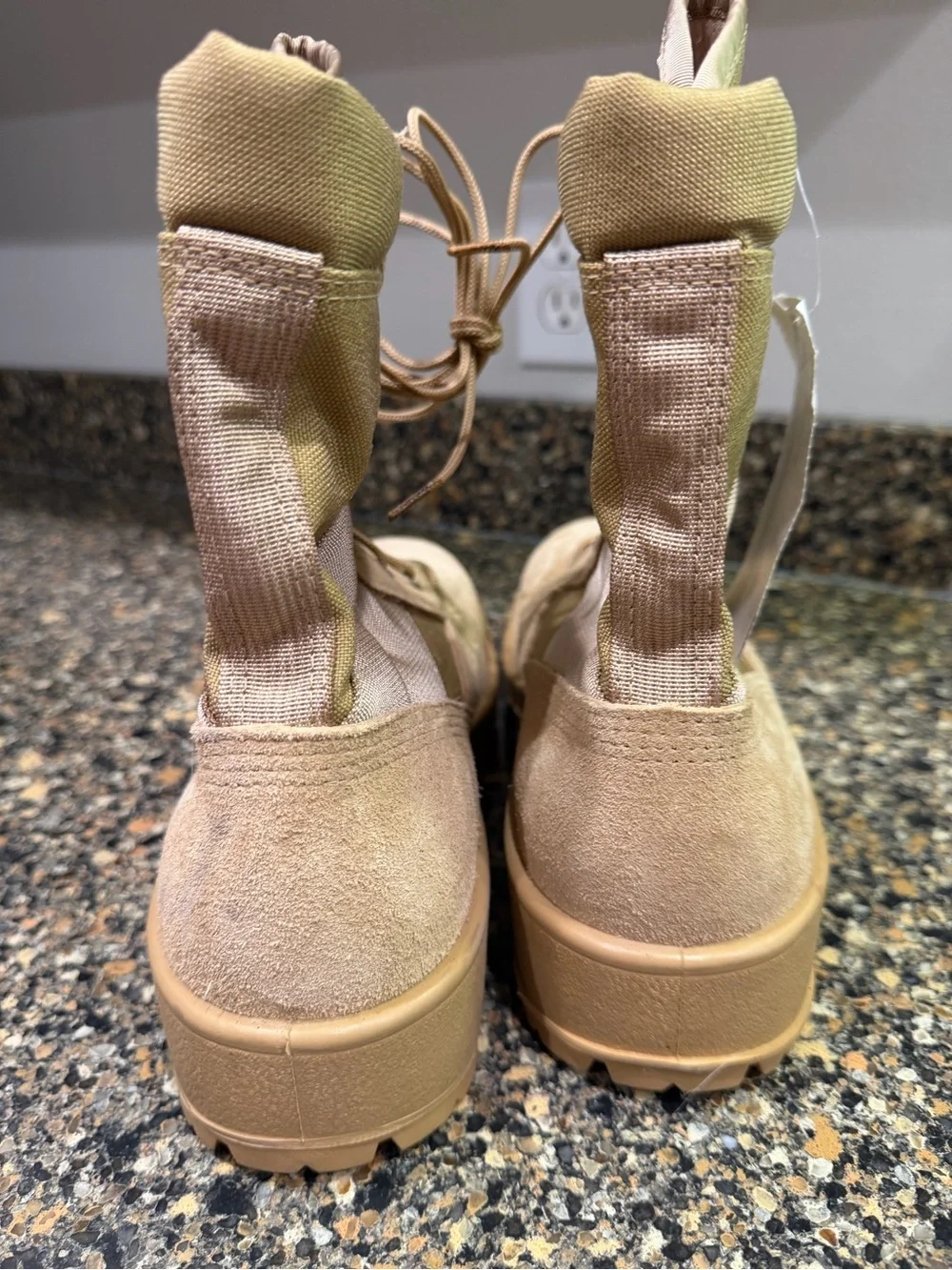 Ufcw Men's Tactical Desert Tan Suede Boots 10.5W new
